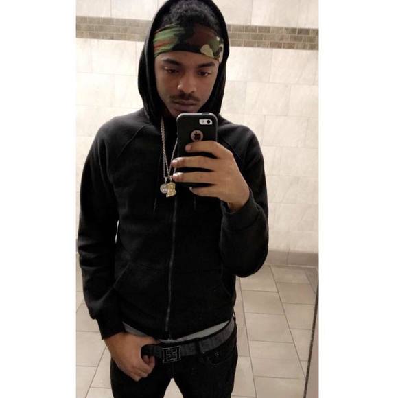 Meet your Posher, Shaquion - Picture 1 of 1